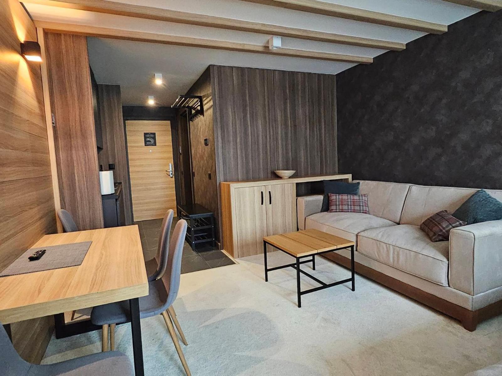 Woodside Apartments Kopaonik Luaran gambar