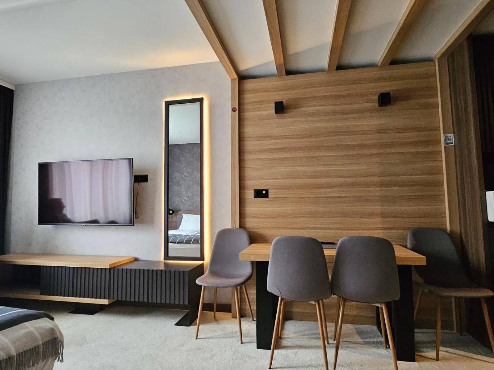 Woodside Apartments Kopaonik Luaran gambar